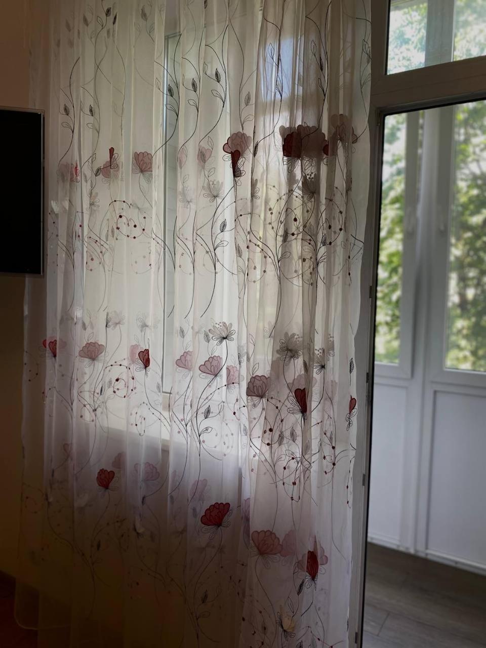 Babylon Apartments On Soborna 2Rooms Rivne Eksteriør billede