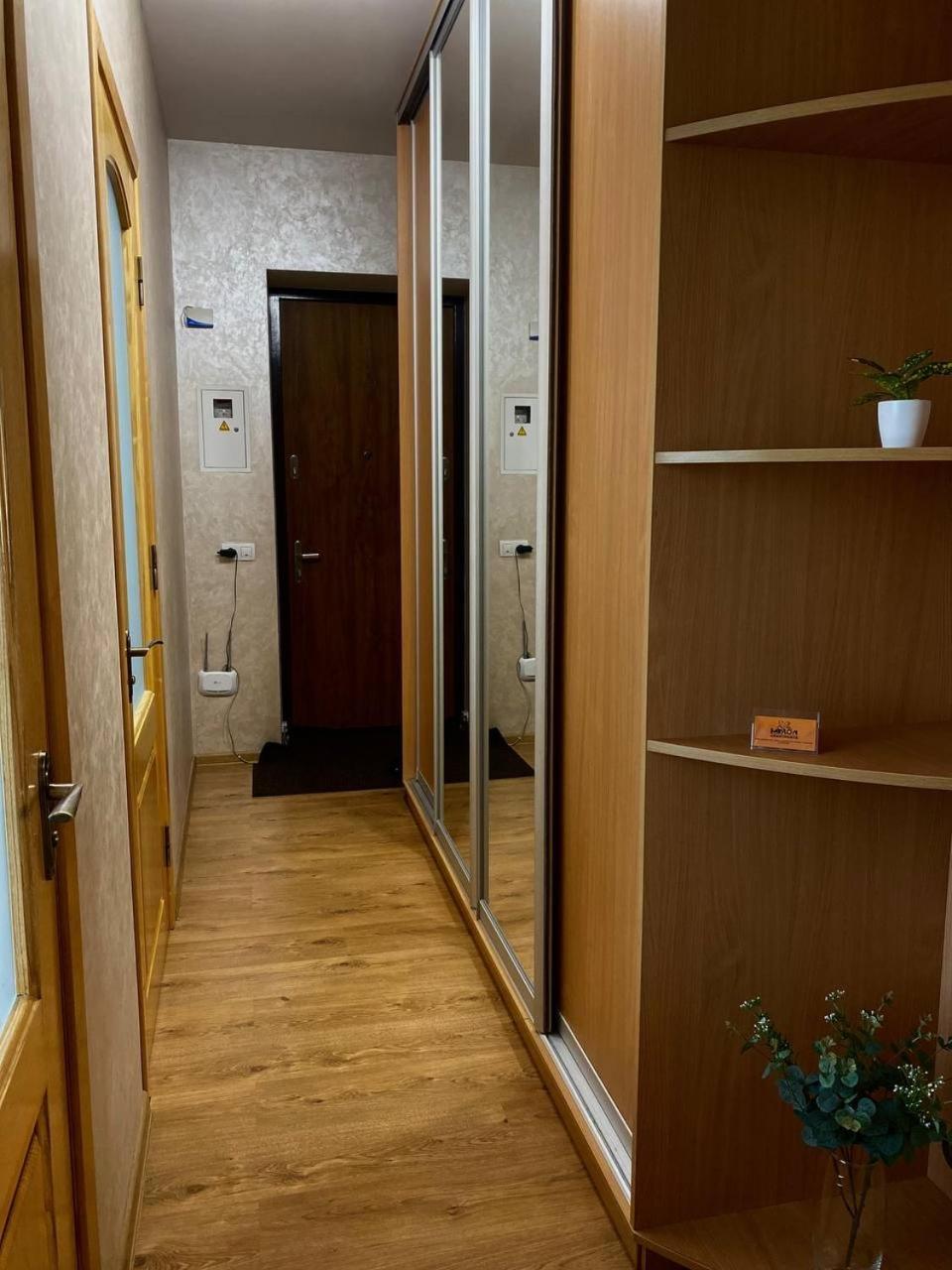 Babylon Apartments On Soborna 2Rooms Rivne Eksteriør billede